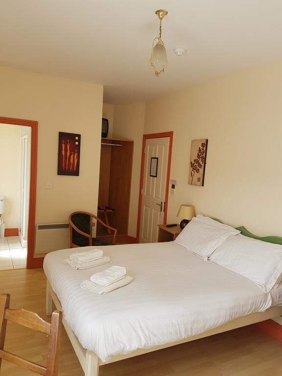 Myles Creek Hotel Kilkee Exterior photo