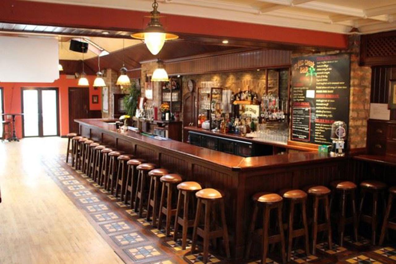 Myles Creek Hotel Kilkee Exterior photo